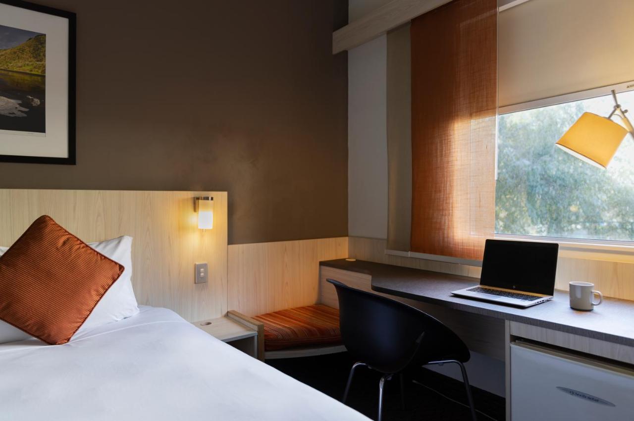 Ibis Auckland Ellerslie Exterior foto